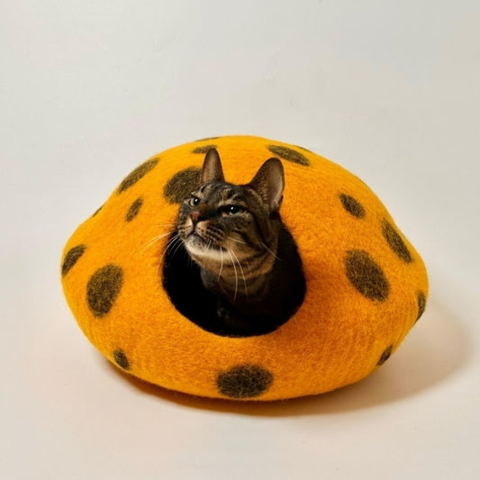 Pumpkin Paws Handmade Cat Caves